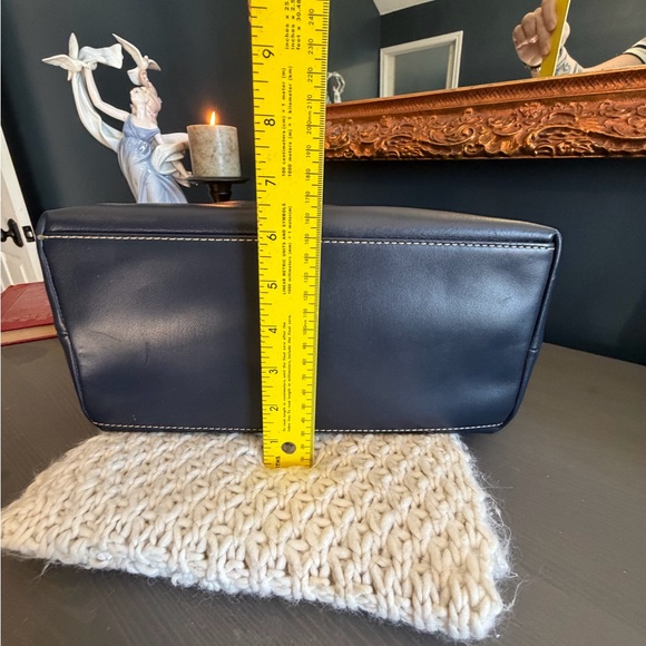 Dooney & Bourke Black and Tan Leather Shoulder Bag - Picture 4 of 9